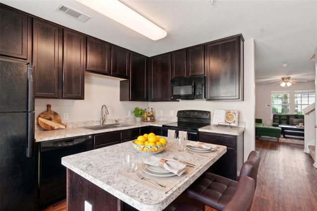 401 Buttercup Creek BLVD 504, Cedar Park, TX 78613