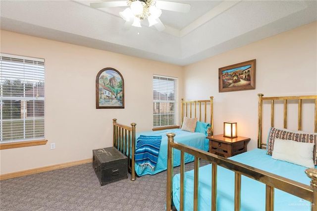 907 Lake View Drive, Mission, TX 78572