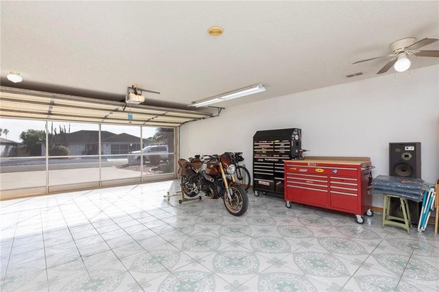 907 Lake View Drive, Mission, TX 78572