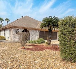 907 Lake View Drive, Mission, TX 78572