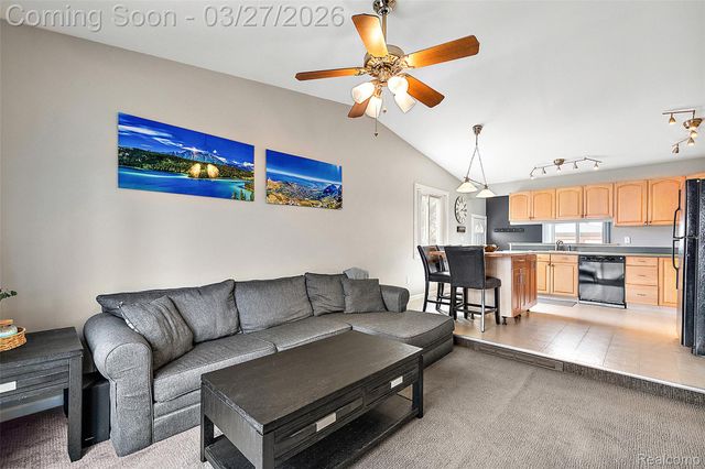 2386 Milverton Drive, Troy, MI 48083