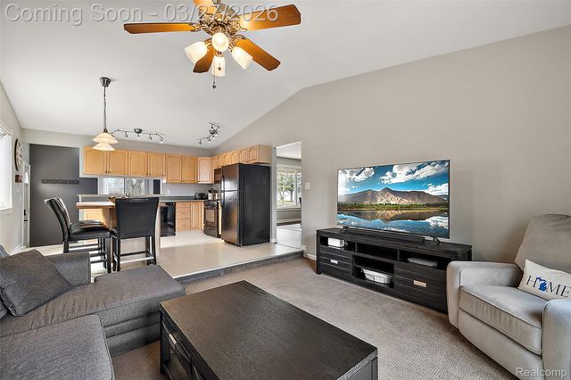 2386 Milverton Drive, Troy, MI 48083