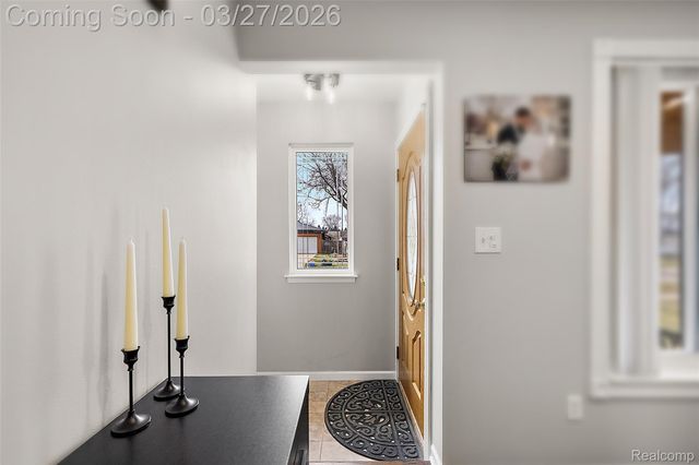 2386 Milverton Drive, Troy, MI 48083