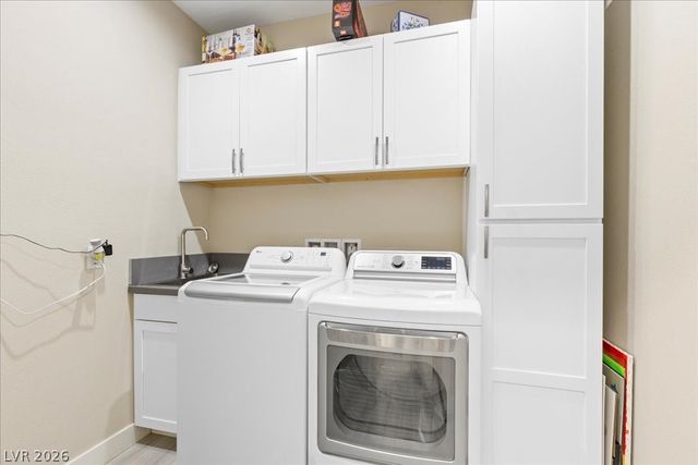 4870 Gusto Street, Las Vegas, NV 89135