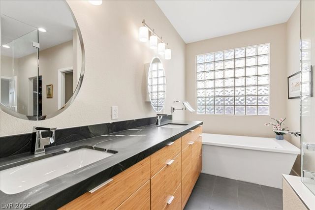 4870 Gusto Street, Las Vegas, NV 89135