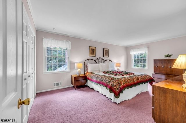 264 White Oak Ridge Rd, Bridgewater Twp., NJ 08807