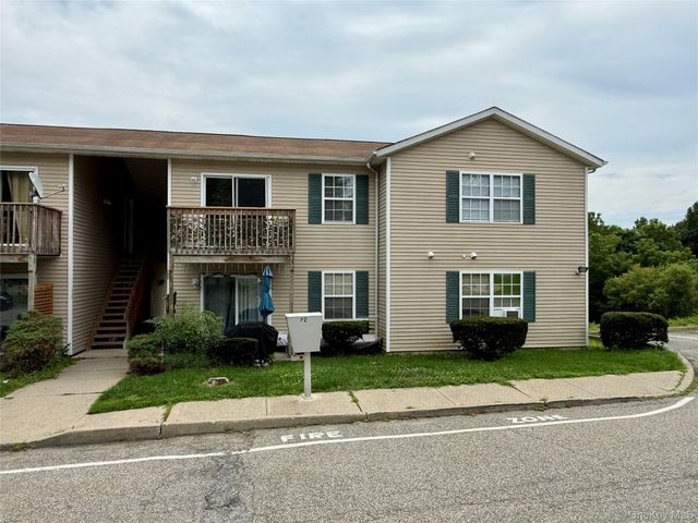 82 High Street 5, Chester, NY 10918