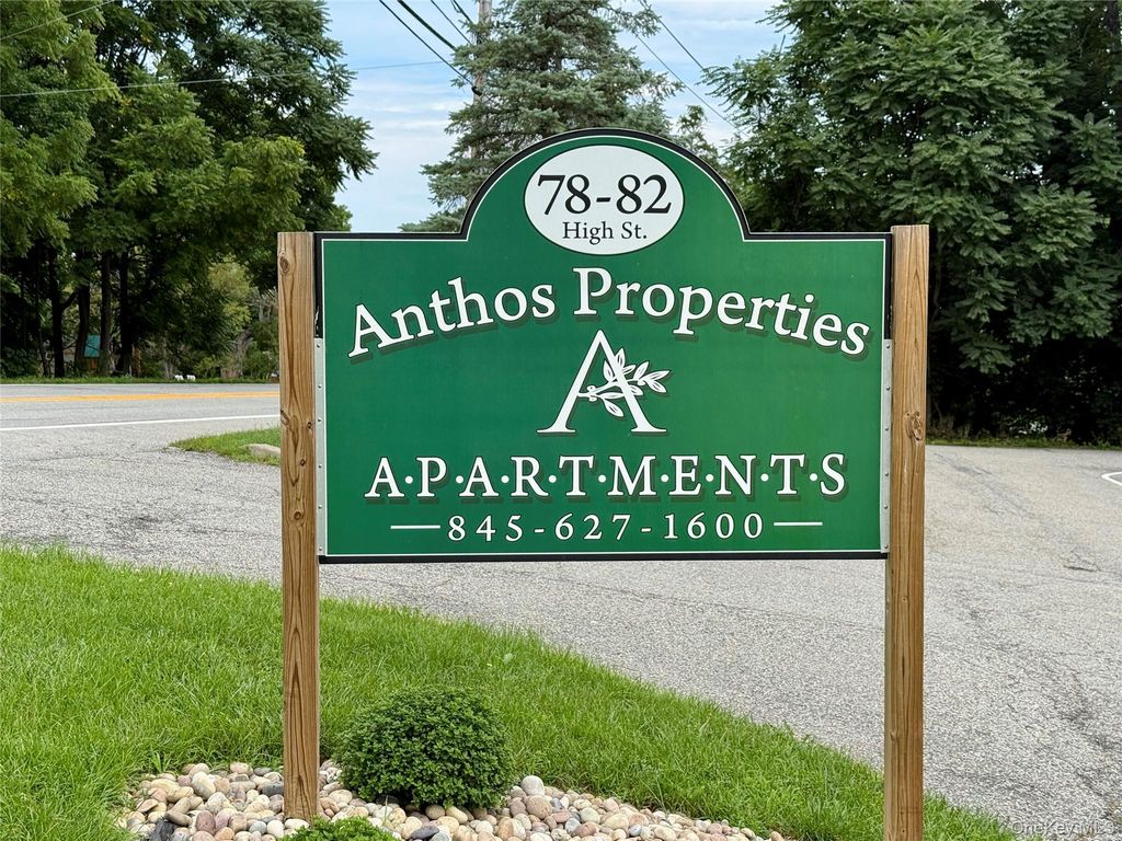 82 High Street 5, Chester, NY 10918