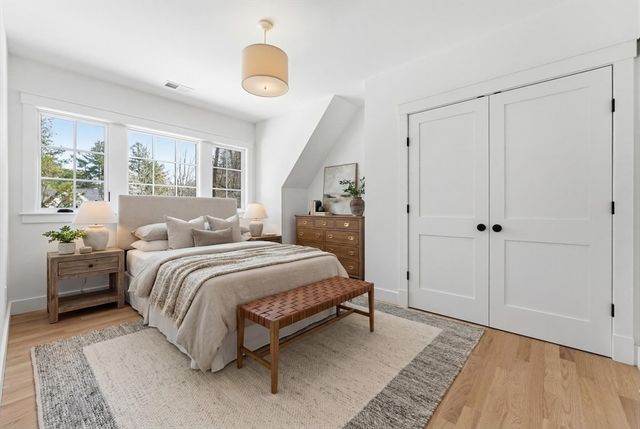 51 Revolutionary Road, Concord, MA 01742