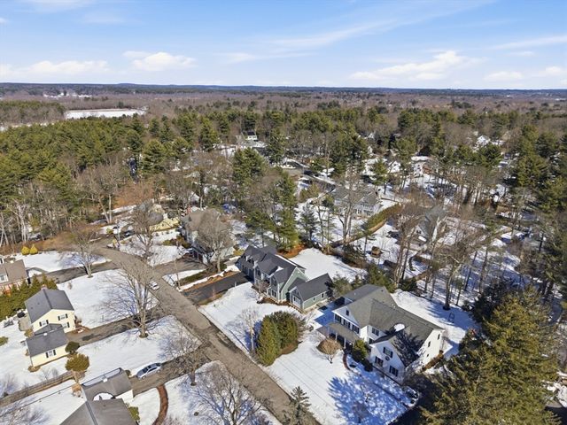 51 Revolutionary Road, Concord, MA 01742
