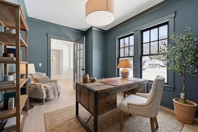 51 Revolutionary Road, Concord, MA 01742