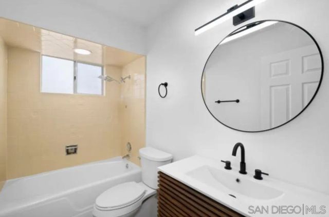 471 Fourth Ave Apt I, Chula Vista, CA 91910