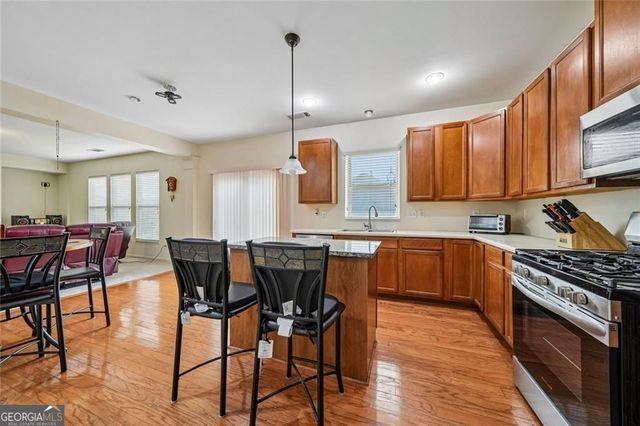 5742 Barrington Run, Union City, GA 30291
