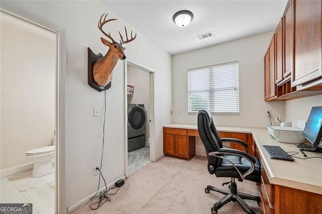 5742 Barrington Run, Union City, GA 30291