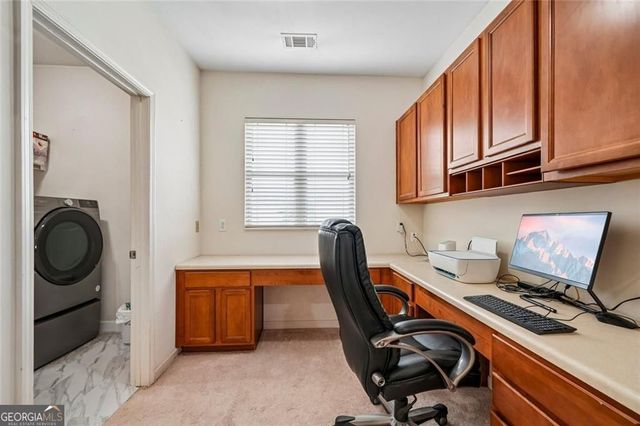 5742 Barrington Run, Union City, GA 30291