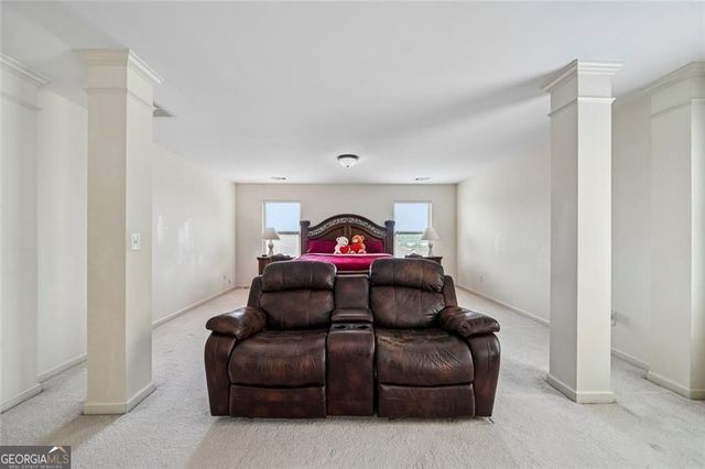 5742 Barrington Run, Union City, GA 30291