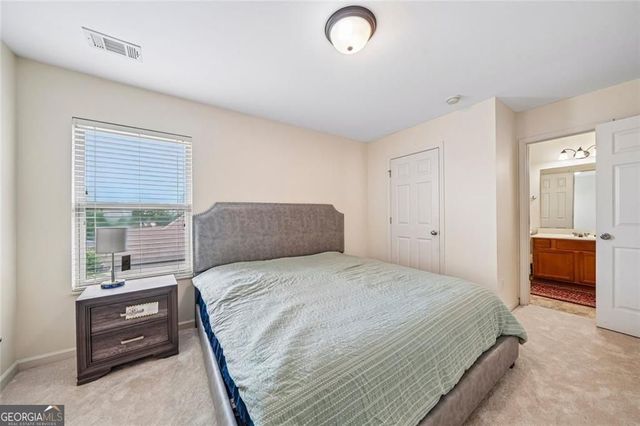 5742 Barrington Run, Union City, GA 30291