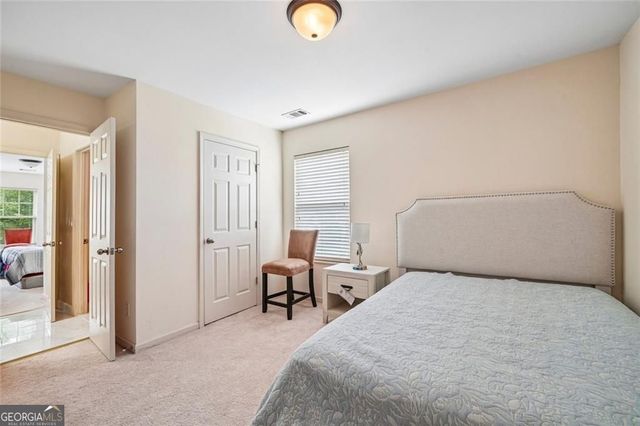 5742 Barrington Run, Union City, GA 30291