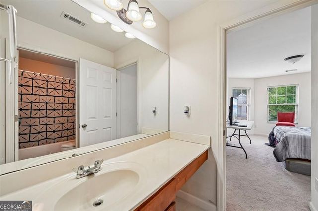 5742 Barrington Run, Union City, GA 30291