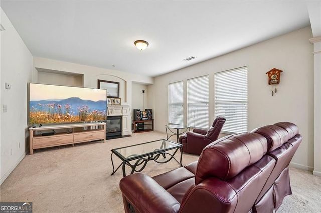 5742 Barrington Run, Union City, GA 30291