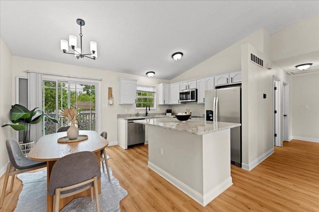 1046 Fallbrook Drive, Elsmere, KY 41018