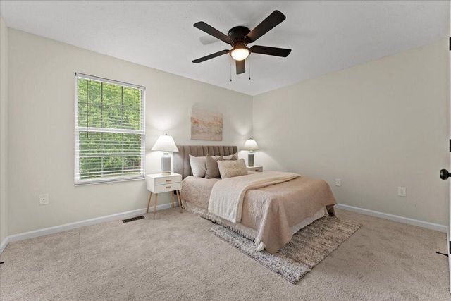 1046 Fallbrook Drive, Elsmere, KY 41018