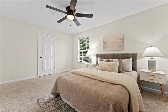 1046 Fallbrook Drive, Elsmere, KY 41018