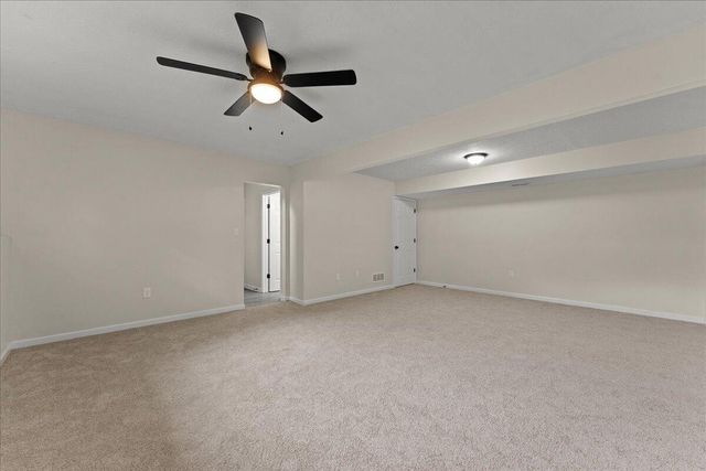 1046 Fallbrook Drive, Elsmere, KY 41018