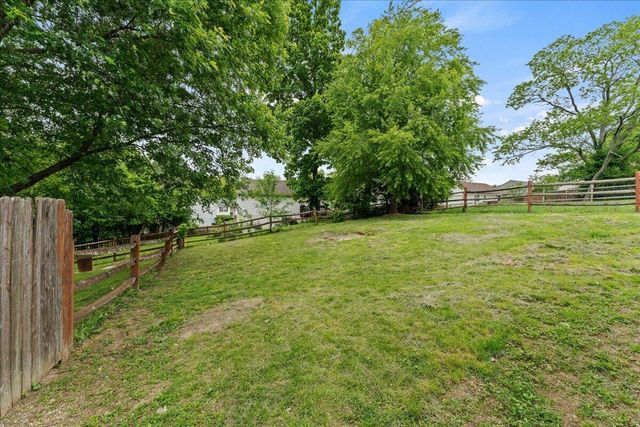 1046 Fallbrook Drive, Elsmere, KY 41018