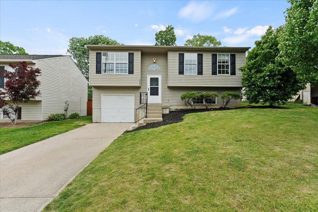 1046 Fallbrook Drive, Elsmere, KY 41018