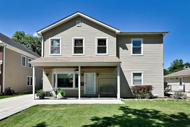 214 N William Street, Mount Prospect, IL 60056