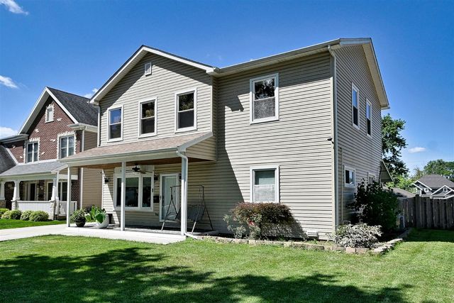 214 N William Street, Mount Prospect, IL 60056