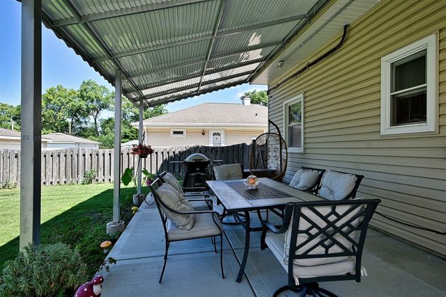 214 N William Street, Mount Prospect, IL 60056
