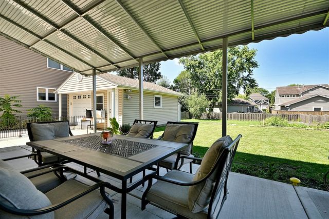 214 N William Street, Mount Prospect, IL 60056