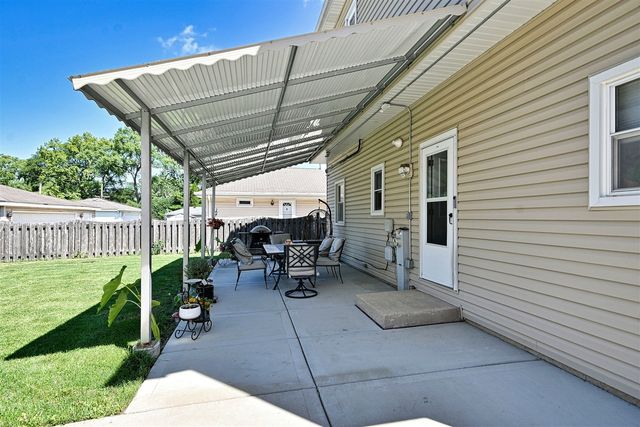 214 N William Street, Mount Prospect, IL 60056