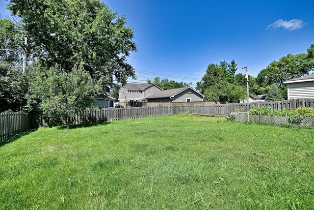 214 N William Street, Mount Prospect, IL 60056