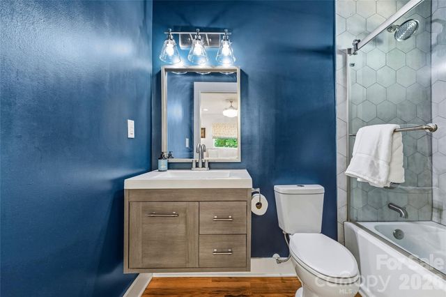 9 Bramlett Court, Asheville, NC 28806