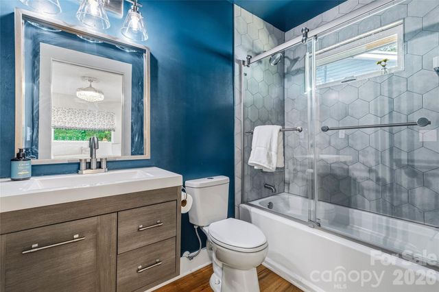9 Bramlett Court, Asheville, NC 28806
