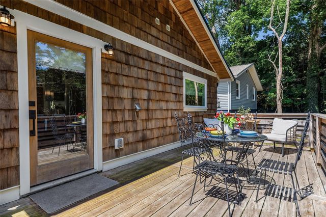 9 Bramlett Court, Asheville, NC 28806