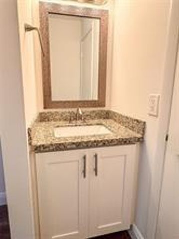 1921 NE 15th Ave, Fort Lauderdale, FL 33305