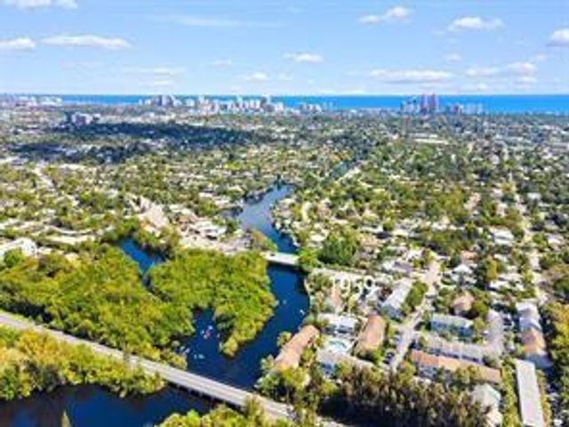 1921 NE 15th Ave, Fort Lauderdale, FL 33305