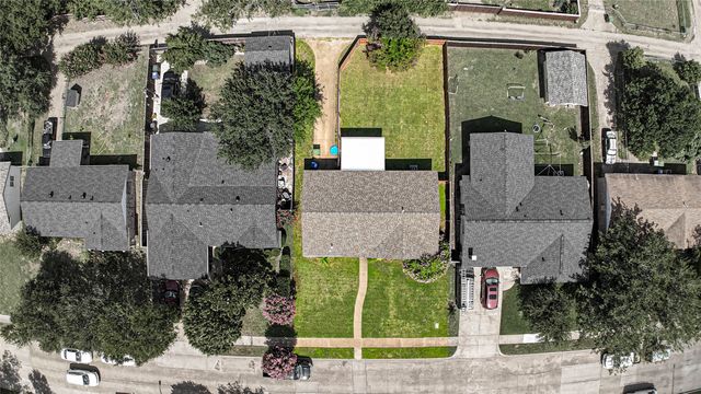2014 Edna Smith Drive, Garland, TX 75040