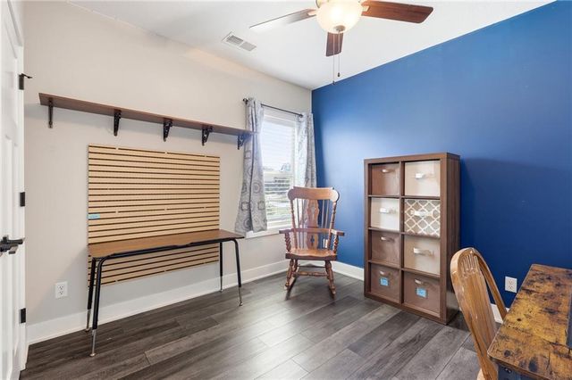 1717 SW 26th Terrace, Lee's Summit, MO 64082
