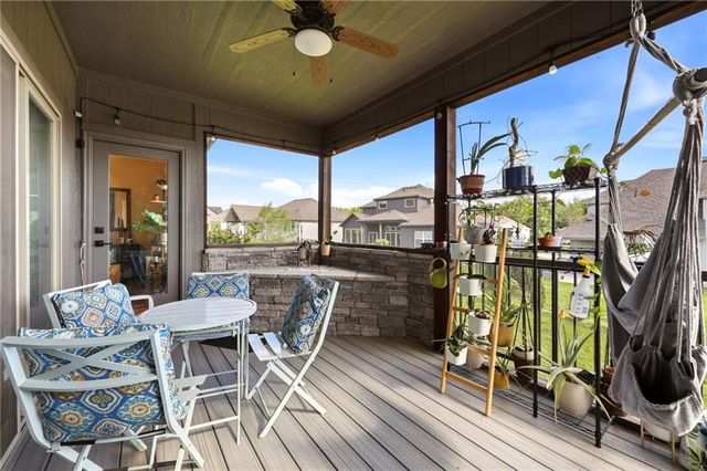 1717 SW 26th Terrace, Lee's Summit, MO 64082
