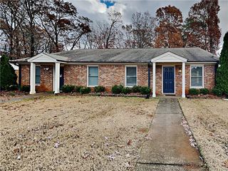 876 Saint Charles Court, Lawrenceville, GA 30046