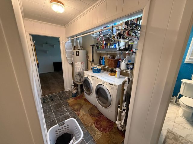 323 SE 5th Street, England, AR 72046