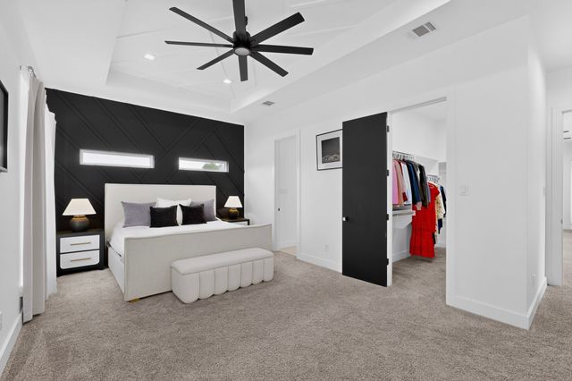 1226 S Ewing Avenue, Dallas, TX 75216