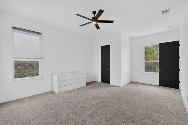 1226 S Ewing Avenue, Dallas, TX 75216