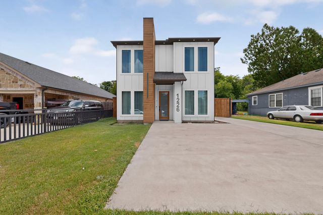 1226 S Ewing Avenue, Dallas, TX 75216