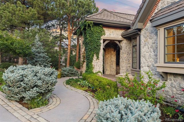 968 Country Club Parkway, Castle Rock, CO 80108